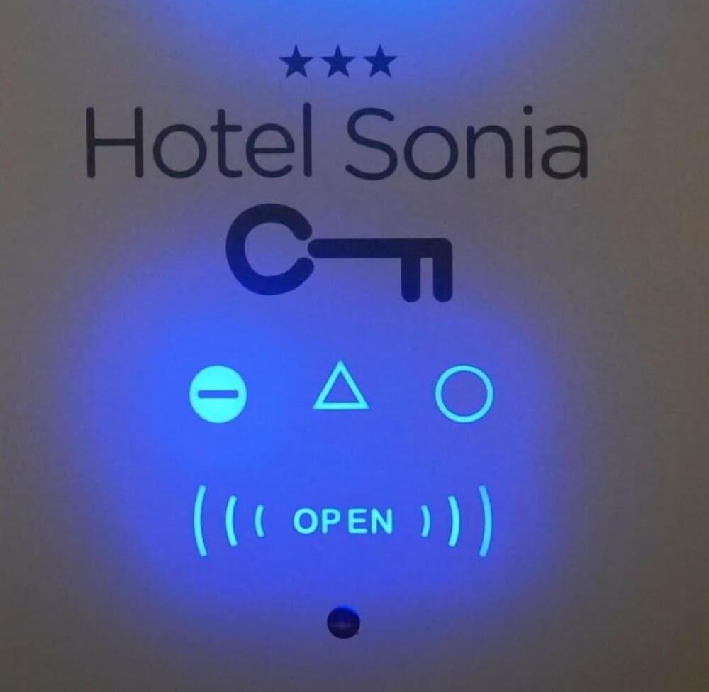 Hotel Sonia Terst Exteriér fotografie